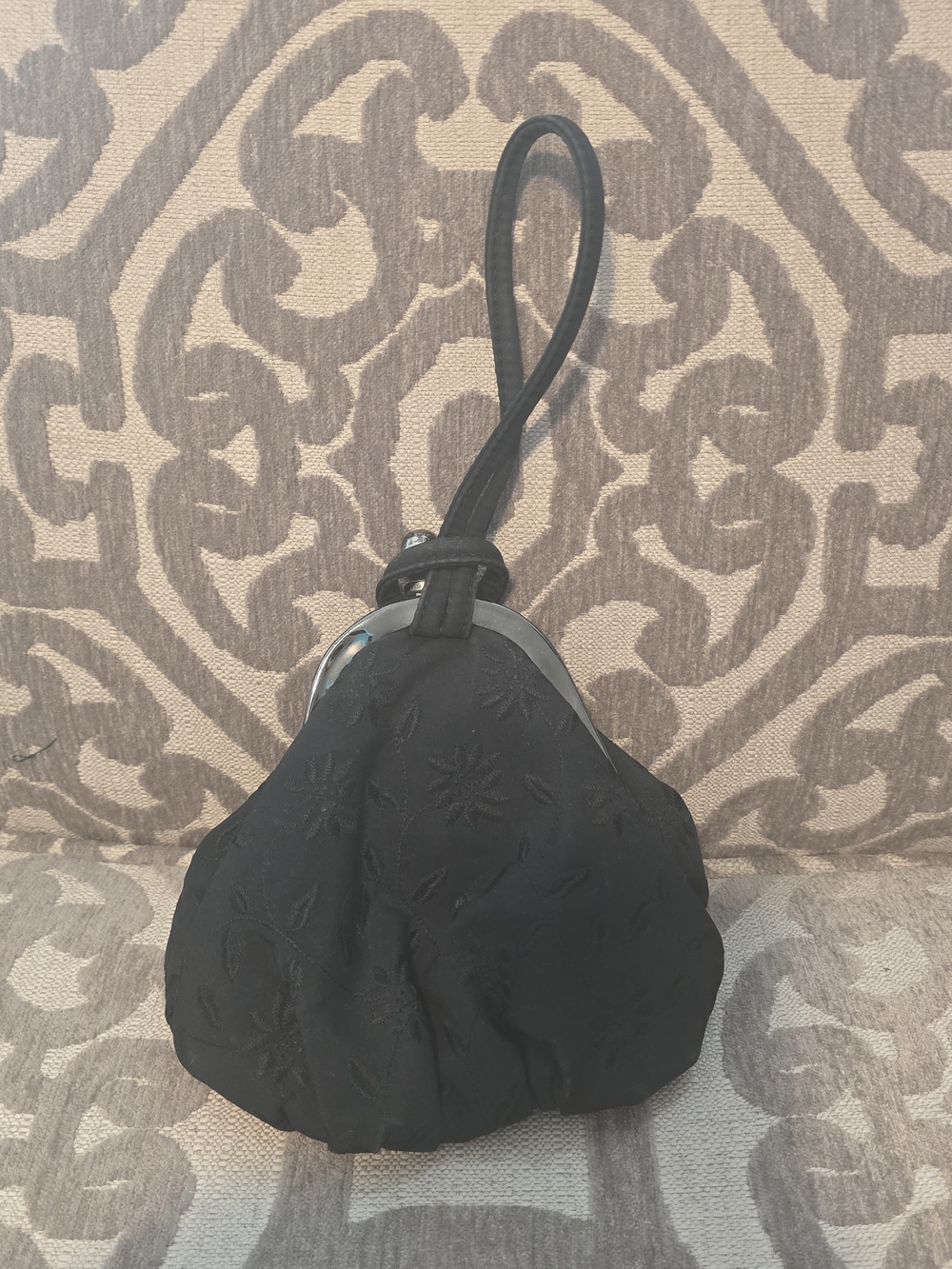 Black Floral Embroidered Wristlet Clutch